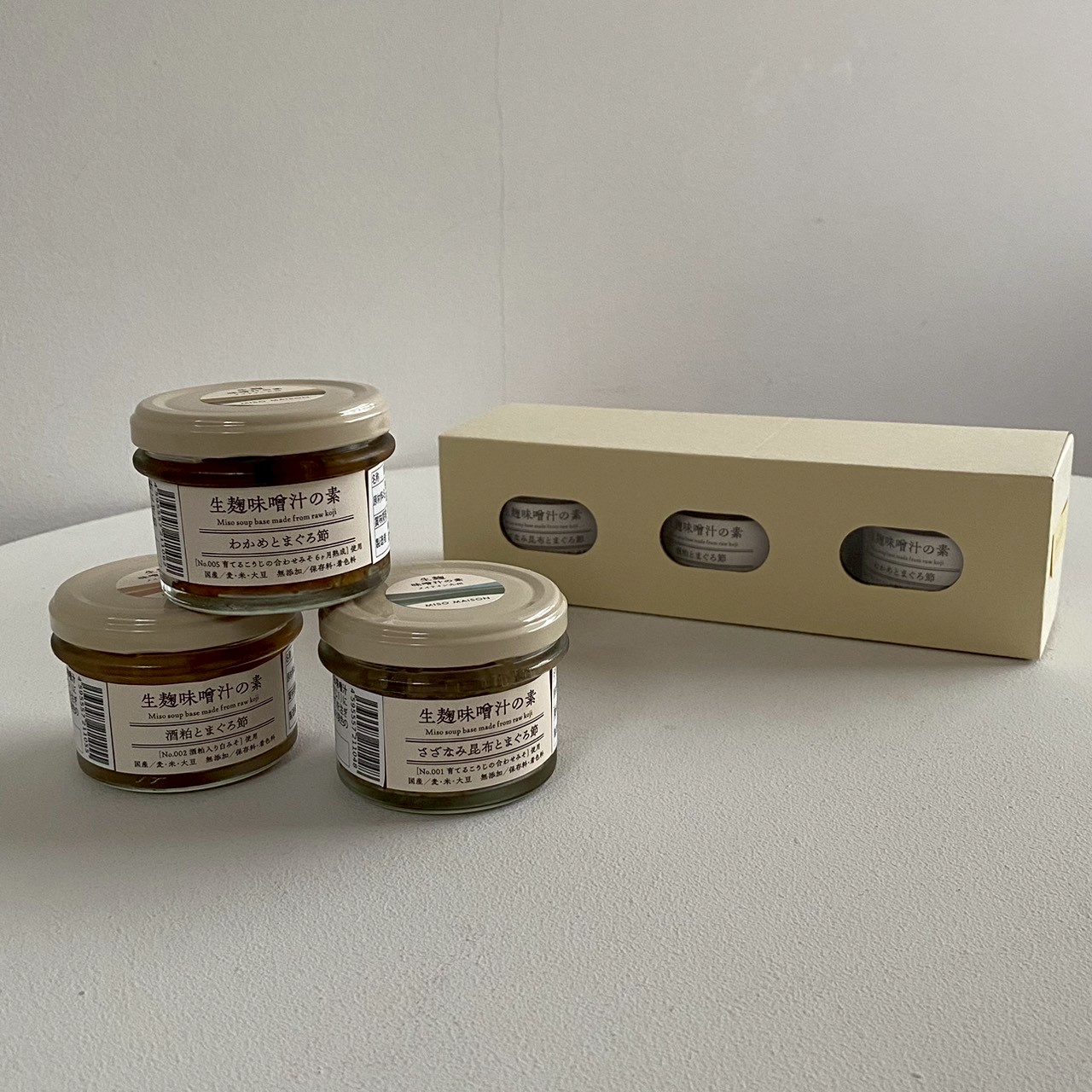 生麹味噌汁の素　９０g 　ギフト箱入り３個セット